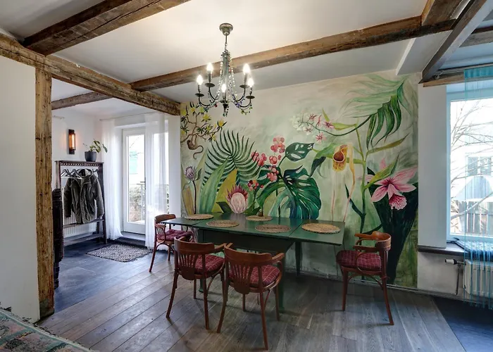 Frica Ludvika Garden Apartment